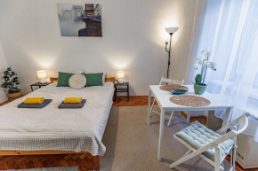 Beat of the City - cozy downtown studio Budapest